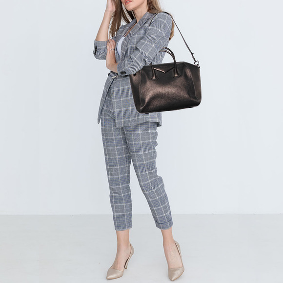 GIVENCHY Metallic Grained Leather Medium Antigona Satchel - Picture 2 of 8